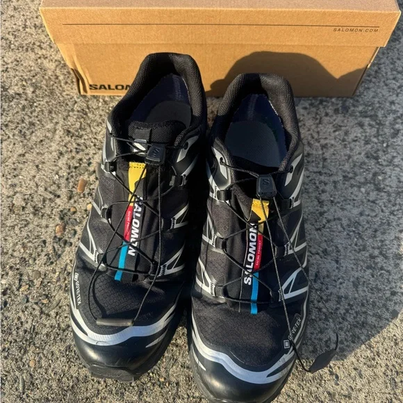 Salomon XT-6 GTX in Black and Silver - Picture 4 of 6